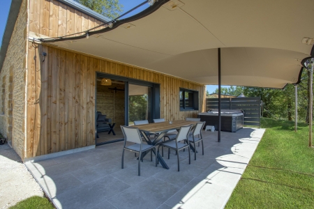 Image hebergement insolite LE PECH ETERNEL : LODGE SPA DES OLIVIERS