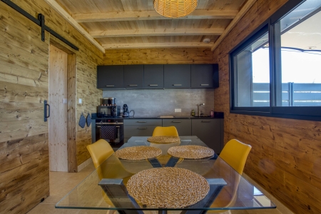 Image hebergement insolite LE PECH ETERNEL : LODGE SPA DES TILLEULS
