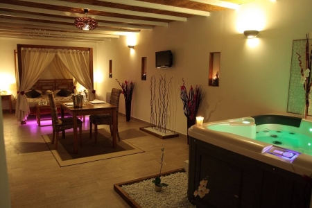 Image principale LA PAILLOTE EXOTIQUE SPA