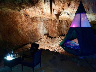 Image principale LE SPÉLÉ' HOTEL DE LA GROTTE FORESTIERE