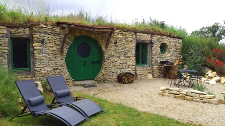 Image principale GîTE TROGLODYTE LA MAISON HOBBIT