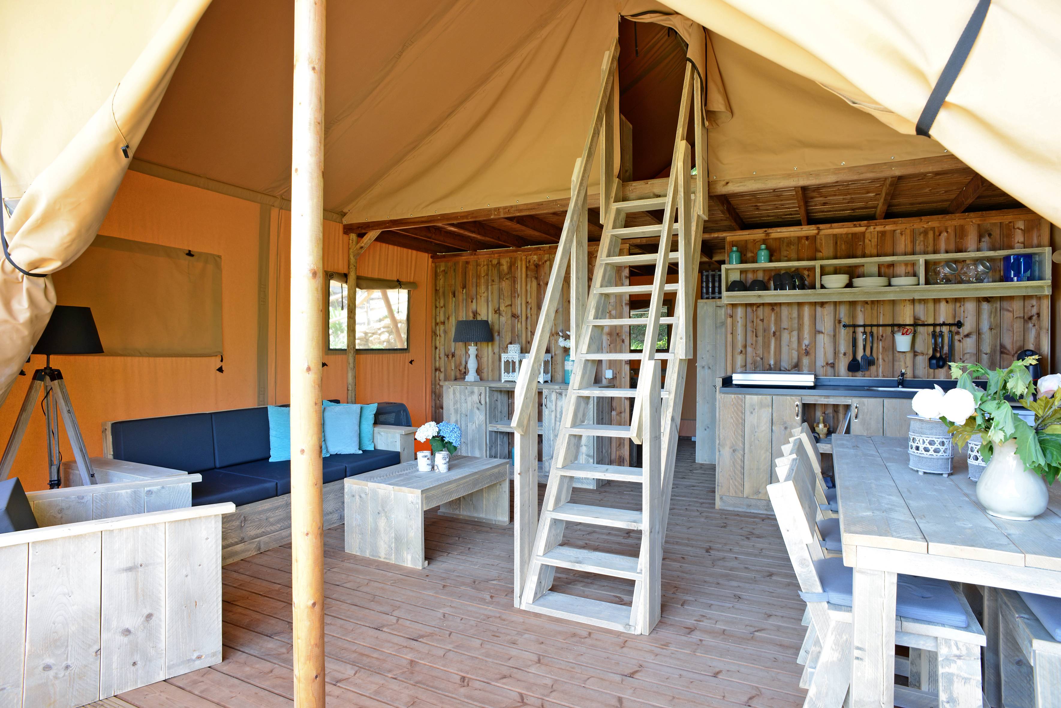 Hébergement Insolite | La tente Glamping Lodge