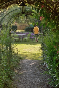 Image hebergement insolite LUXURY LODGE SUR PILOTIS