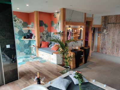 Image hebergement insolite  NUIT SPA CINE (GÎTE DE LUXE)