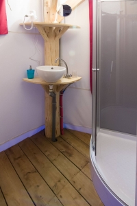 Image hebergement insolite WIGWAM PERCHÉ SPA PRIVATIF