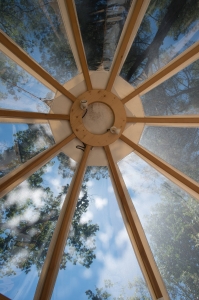 Image hebergement insolite WIGWAM PERCHÉ SPA PRIVATIF