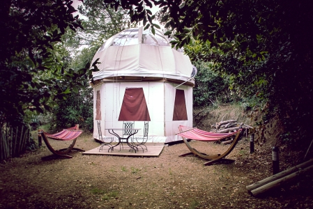 Image hebergement insolite WIGWAM PERCHÉ SPA PRIVATIF