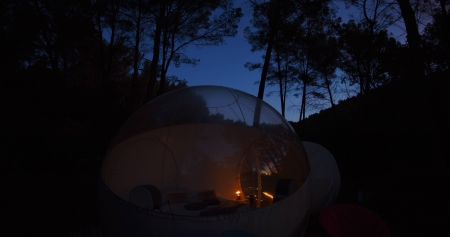 Image hebergement insolite BULLE LIBERTY
