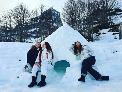 Image hebergement insolite IGLOOS, RUDESSE HIVERNALE ET CHALEUR PYRÉNÉENNE !