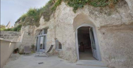 Image hebergement insolite HISTOIRE, TROGLO, ENTRE LOIRE ET VIGNES, AU COIN DU FEU