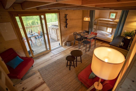 Image hebergement insolite LA CABANE FLOTTANTE SPA