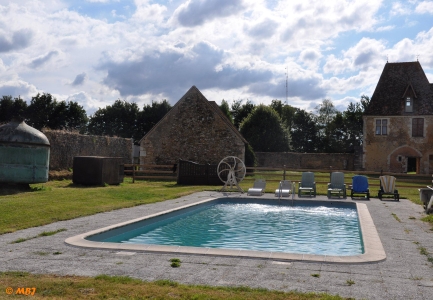Image hebergement insolite MANOIR DU BOIS JOLY - ROULOTTE VINTAGE