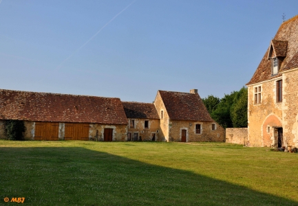 Image hebergement insolite MANOIR DU BOIS JOLY - GÎTE DU FOURNIL