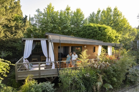Image hebergement insolite LODGE KABANE SUR PILOTIS
