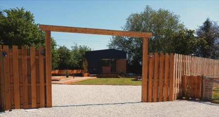 Image hebergement insolite LA TINY HOUSE EXIGUË