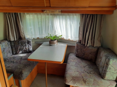 Image hebergement insolite CARAVANE VINTAGE