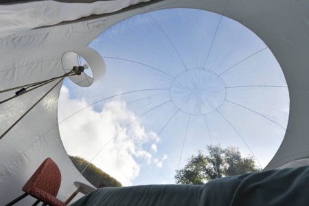 Image hebergement insolite BULLE HIRONDELLE