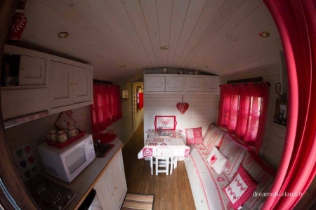 Image hebergement insolite RHODODENDRON