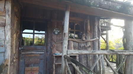 Image hebergement insolite LA CABANE DE LA MARGO