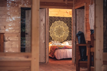 Image hebergement insolite LA CABANE DES EXPLORATEURS
