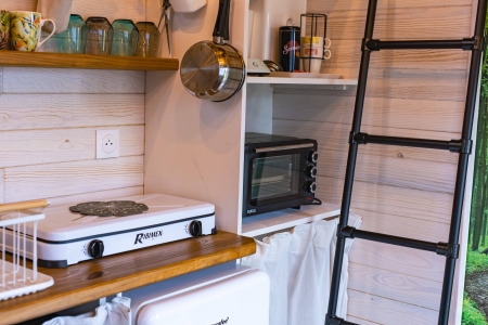 Image hebergement insolite LA TINY HOUSE EXIGUË