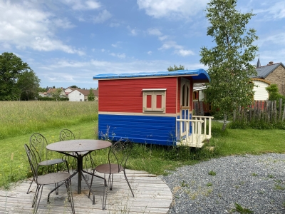 Image hebergement insolite TINY HOUSE 3-4 PLACES