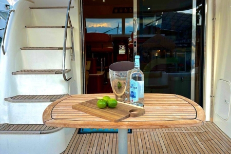 Image hebergement insolite YACHT - THE WAVE