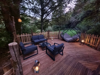 Image hebergement insolite LODGE QUERCUS & SPA