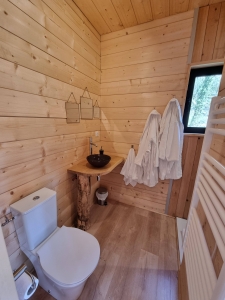 Image hebergement insolite LACUS & SPA