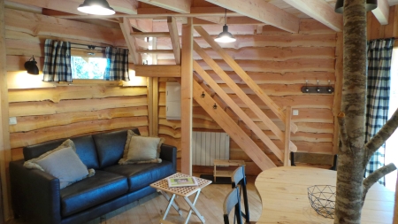 Image hebergement insolite CABANE DE LUXE LA BIEN HÊTRE