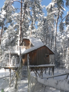 Image hebergement insolite CABANE COSY LA FUN