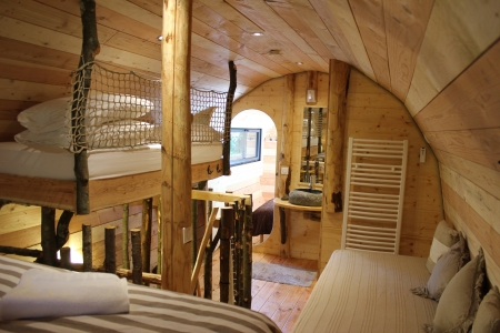 Image hebergement insolite CABANE DE LUXE FORÊT