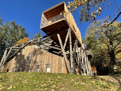 Image hebergement insolite VILLA FORET ET SPA
