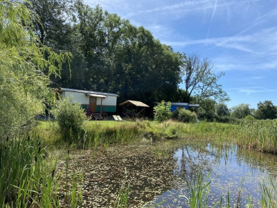 Image hebergement insolite ROULOTTE OLIVIA