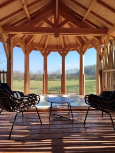 Image hebergement insolite CABANE PERCHÉE