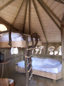 Image hebergement insolite CABANE DES CAPUCINS (5 PERSONNES)