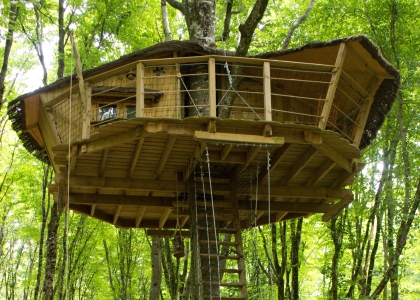 Image hebergement insolite CABANE DE LA HULOTTE (2 PERSONNES)