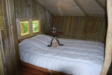 Image hebergement insolite CABANE DE LA HULOTTE (2 PERSONNES)