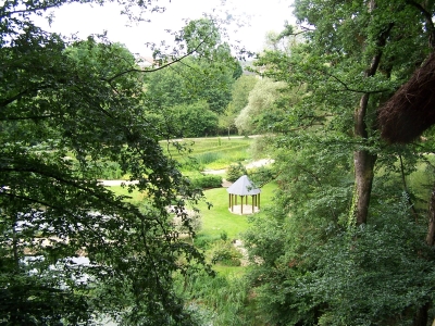 Image hebergement insolite CABANE DES LÉMURIENS (2 PERSONNES)