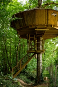 Image hebergement insolite CABANE DES ROBINSONS (2 PERSONNES)
