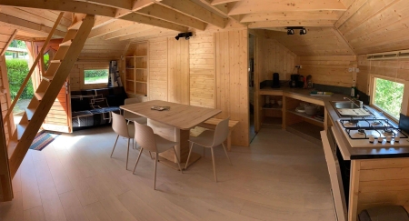 Image hebergement insolite KOTA POUR 6-8 PERSONNES LUXE + AVEC SPA PRIVATIF