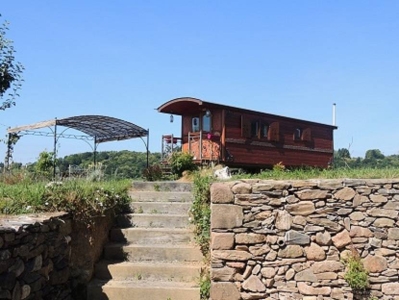 Image hebergement insolite ROULOTTE LA CARDELINHA