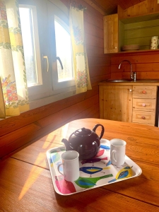 Image hebergement insolite ROULOTTE LA CARDELINHA