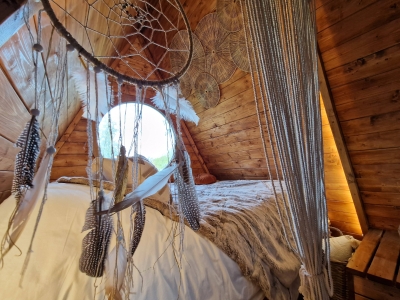 Image hebergement insolite CABANE INDIANA