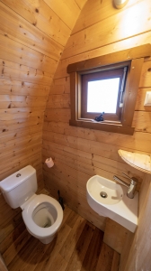 Image hebergement insolite CABANE FORESTIÈRE