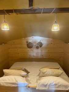 Image hebergement insolite CABANE DE VENDRDI