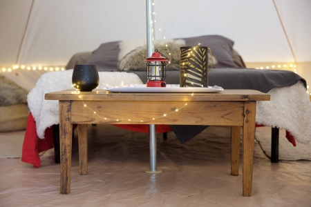 Image hebergement insolite LA TENTE DES BOIS