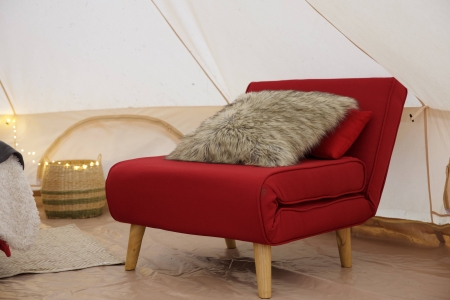 Image hebergement insolite LA TENTE DES BOIS