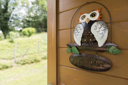 Image hebergement insolite GÎTE LE PARADIS DES ANIMAUX ET SA ROULOTTE DE CHARME