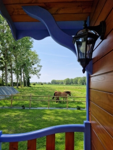 Image hebergement insolite LA ROULOTTE DE LA BASTIDE, MONT-SAINT-MICHEL